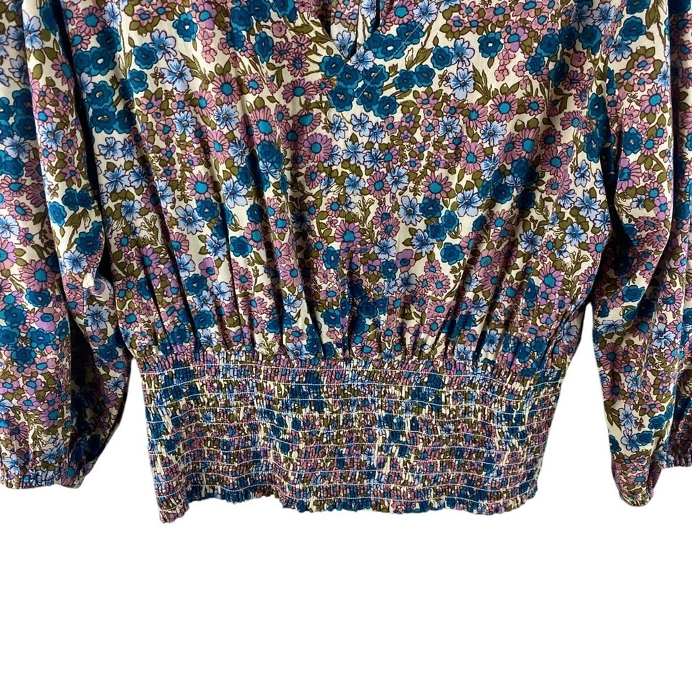 Anthropologie Maeve Odette Smocked
Floral Blouse S - Picture 10 of 10